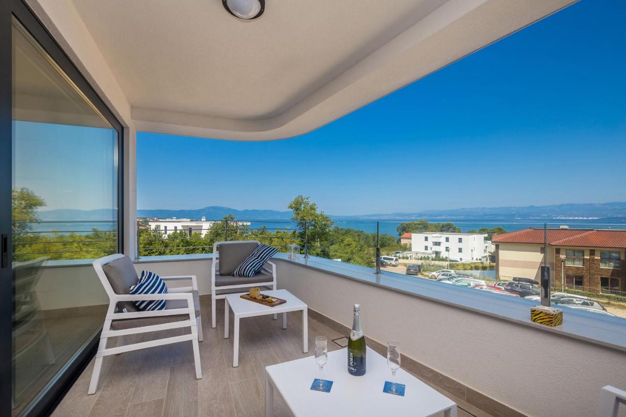Villa Poseidon Rova By El-Pi Tours Malinska Bagian luar foto